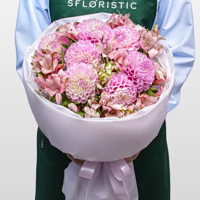 Букет из Георгин и Альстромерий «Пастельный Восторг»