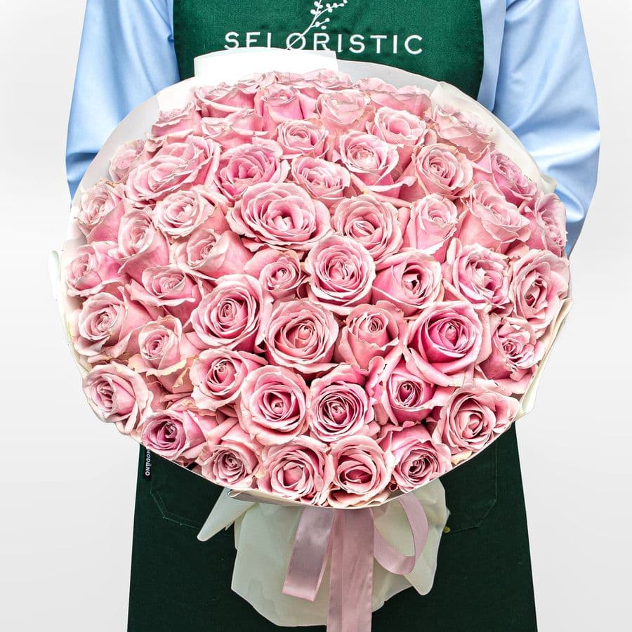 Букет из розовых Роз Россия 51 шт «Облако Нежности»