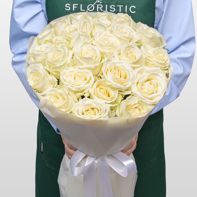 Букет из белых Роз Россия 25 шт «Белая Мечта»