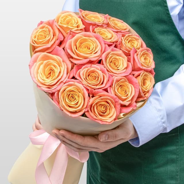 Букет из Роз Мисс Пигги 15 шт «Апельсиновый Джем»