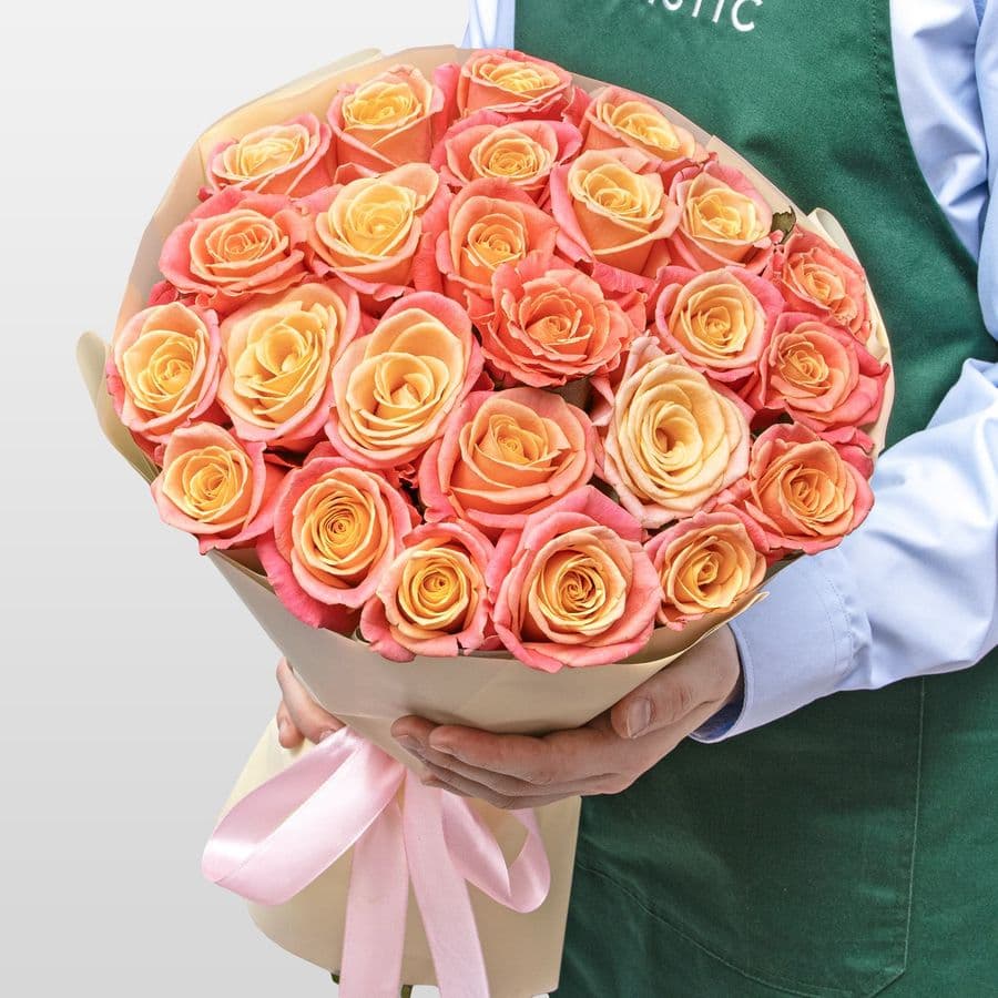 Букет из Роз Мисс Пигги 25 шт «Калифорнийский Закат»