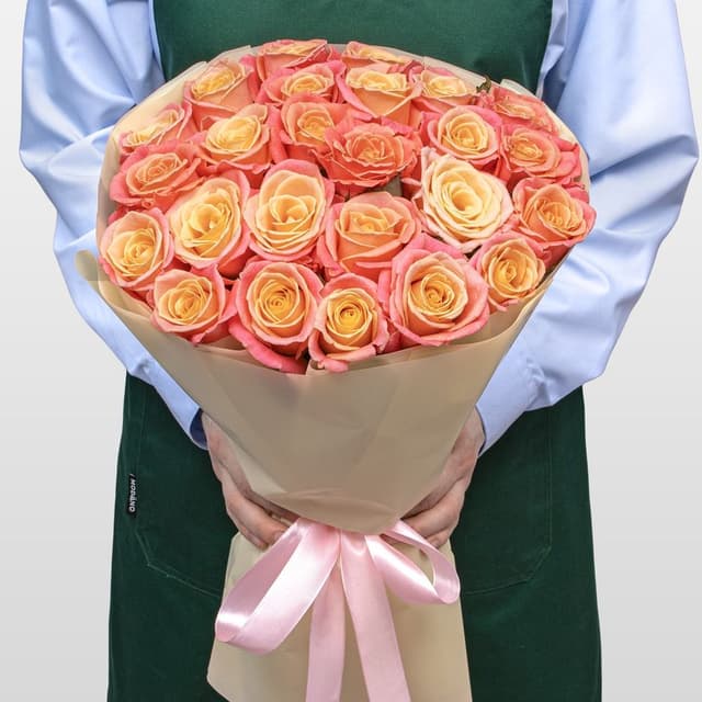 Букет из Роз Мисс Пигги 25 шт «Калифорнийский Закат»