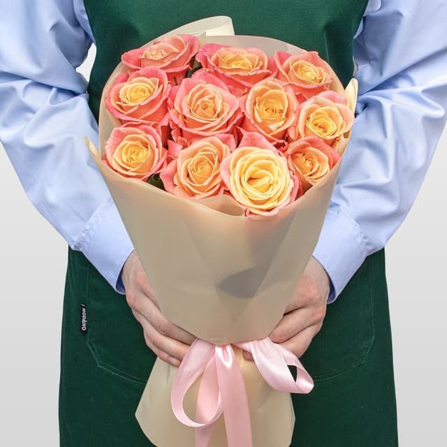 Букет из Роз Мисс Пигги 11 шт «Искреннее Тепло»