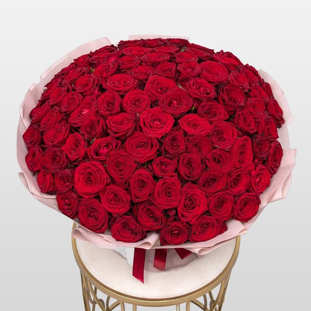 Букет из красных Роз Россия 101 шт «Эпоха Чувств»