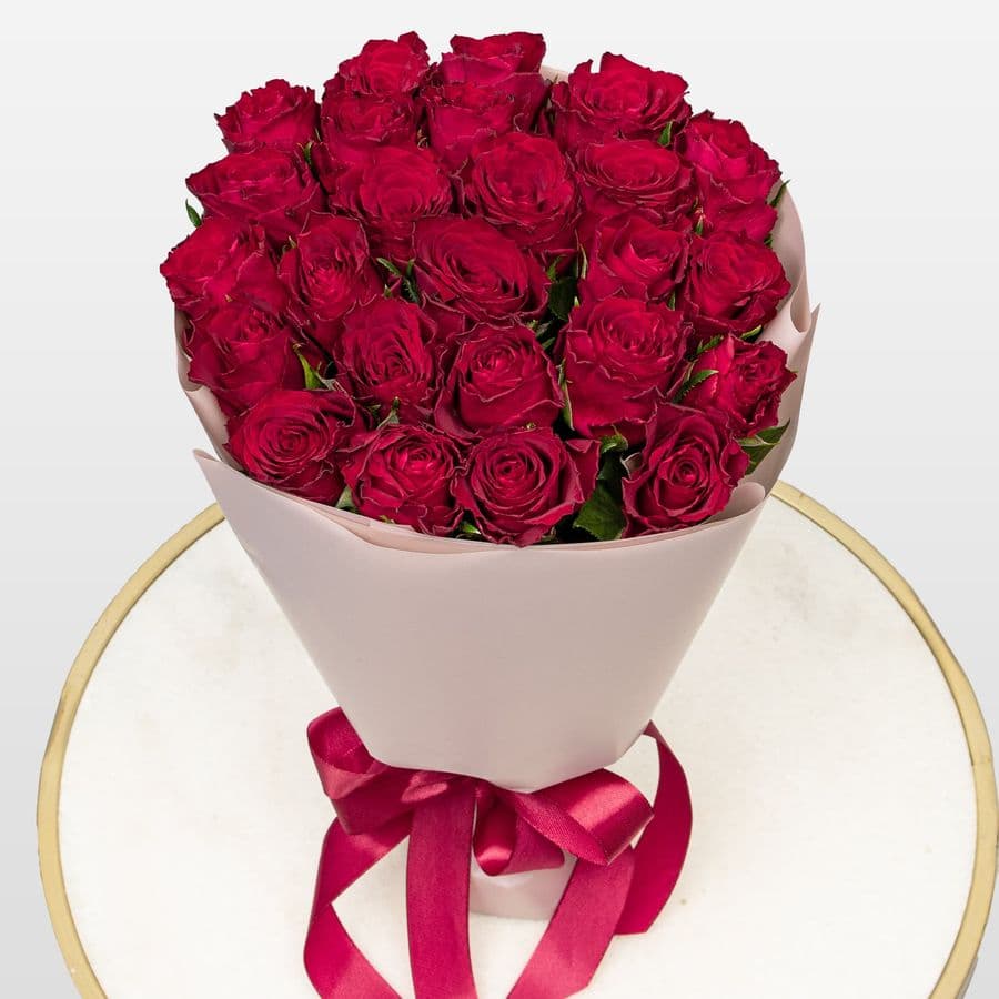 Букет красных Роз Кения 40 см 25 шт «Винный Шлейф»