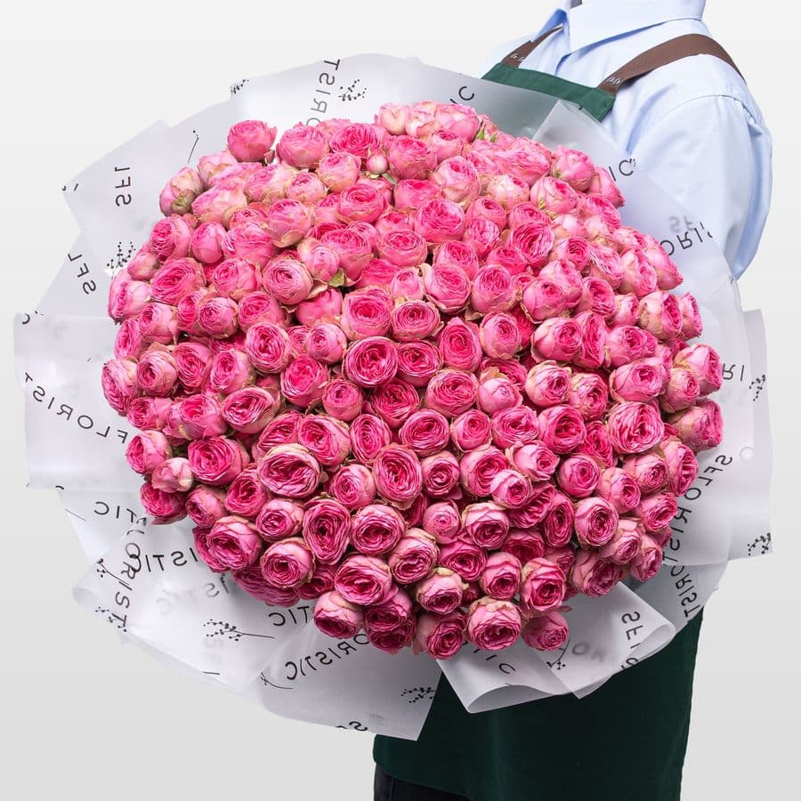 Букет из Кустовых Пионовидных Роз 51 шт «Волшебный Момент»