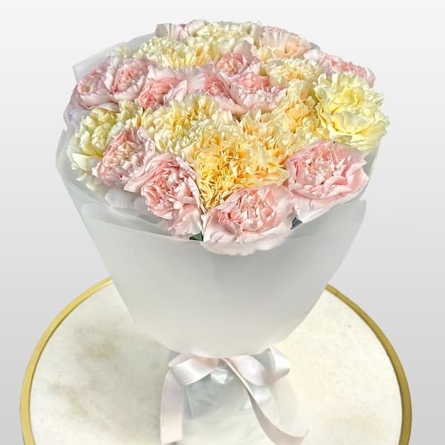 Букет из розовых и желтых Гвоздик 25 шт «Жемчужное Сияние»