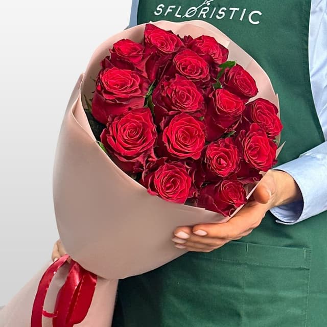 Букет из красных Роз 80 см 15 шт «Тихий Восторг»