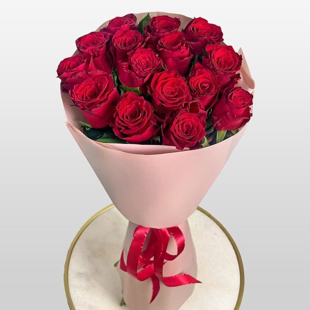 Букет из красных Роз 80 см 15 шт «Тихий Восторг»