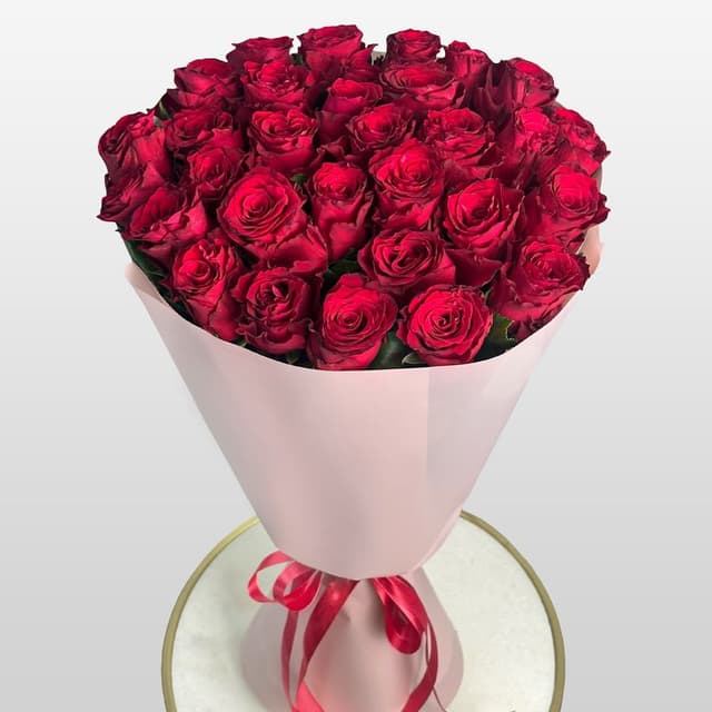 Букет из красных Роз 80 см 31 шт «Жаркий Поцелуй»