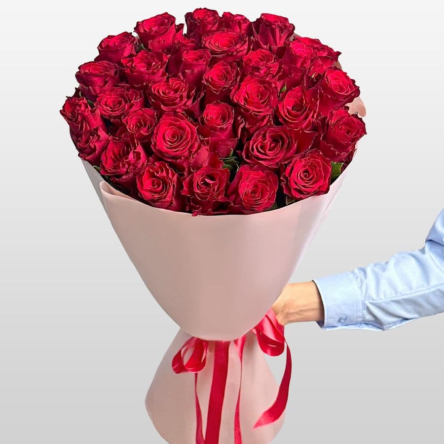 Букет из красных Роз 80 см 31 шт «Жаркий Поцелуй»