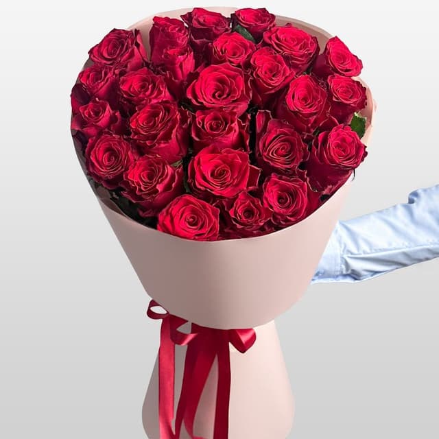 Букет из красных Роз 80 см 25 шт «Секрет Сердца»
