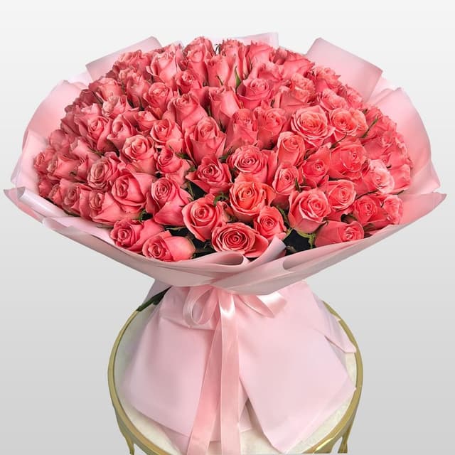 Букет из розовых Роз Кения 60 см 101 шт «Слияние Сердец»