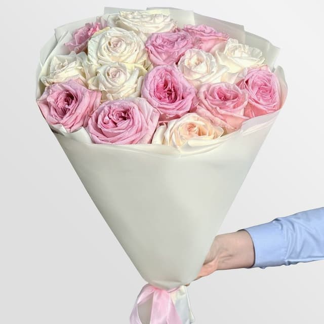 Букет из Пионовидных Роз 15 шт «Счастье вдвоем»