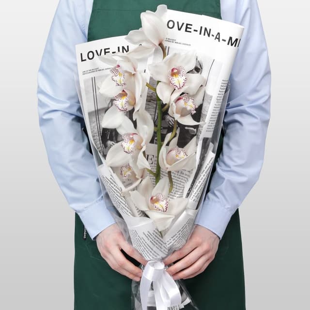 Букет из ветки Белой Орхидеи «Чистый Лист»