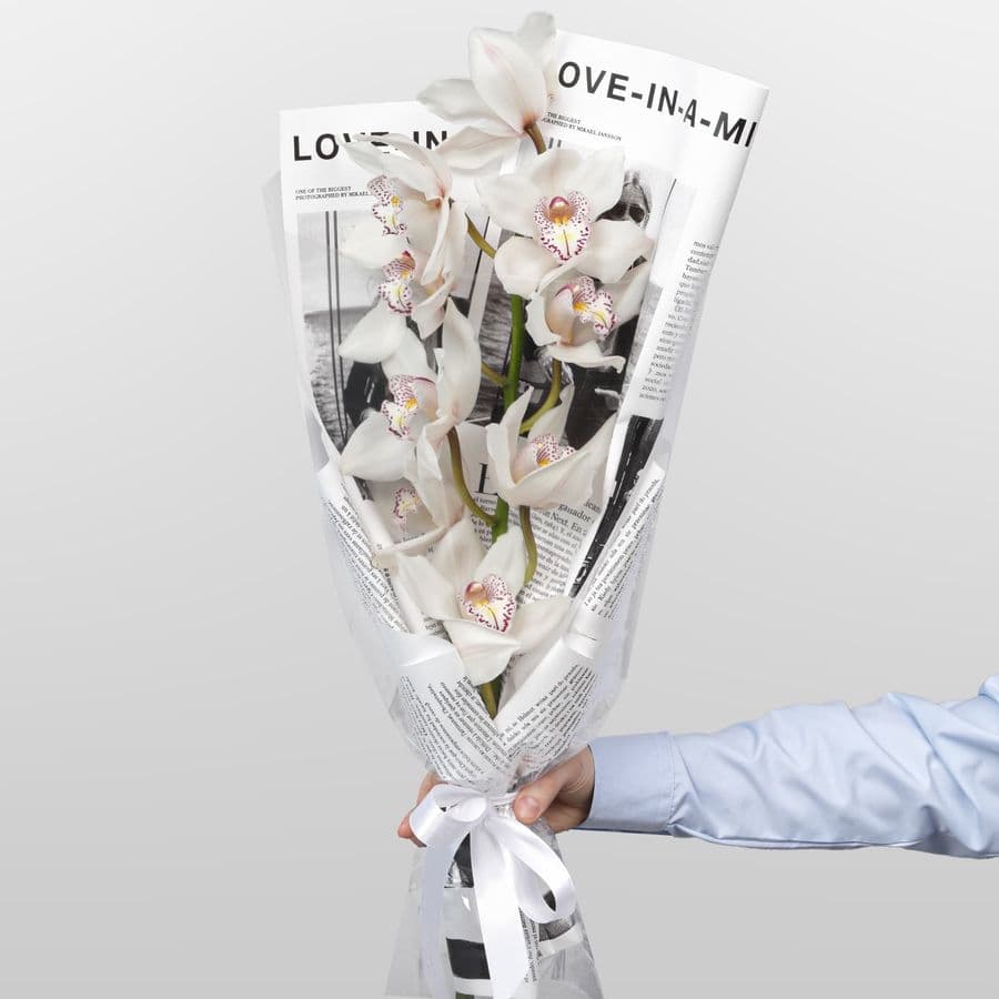 Букет из ветки Белой Орхидеи «Чистый Лист»