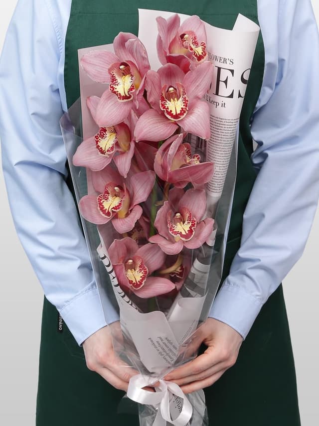 Букет из ветки Розовой Орхидеи «Восточная Загадка» Букет из ветки Розовой Орхидеи «Восточная Загадка»