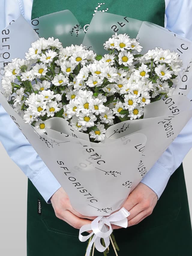 Букет из Белых Хризантем Сантини 9 шт «Верное Сердце» Букет из Белых Хризантем Сантини 9 шт «Верное Сердце»