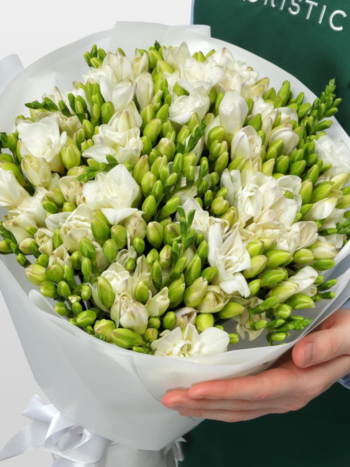 Букет из Белых Фрезий 51 шт «Ванильные сны»