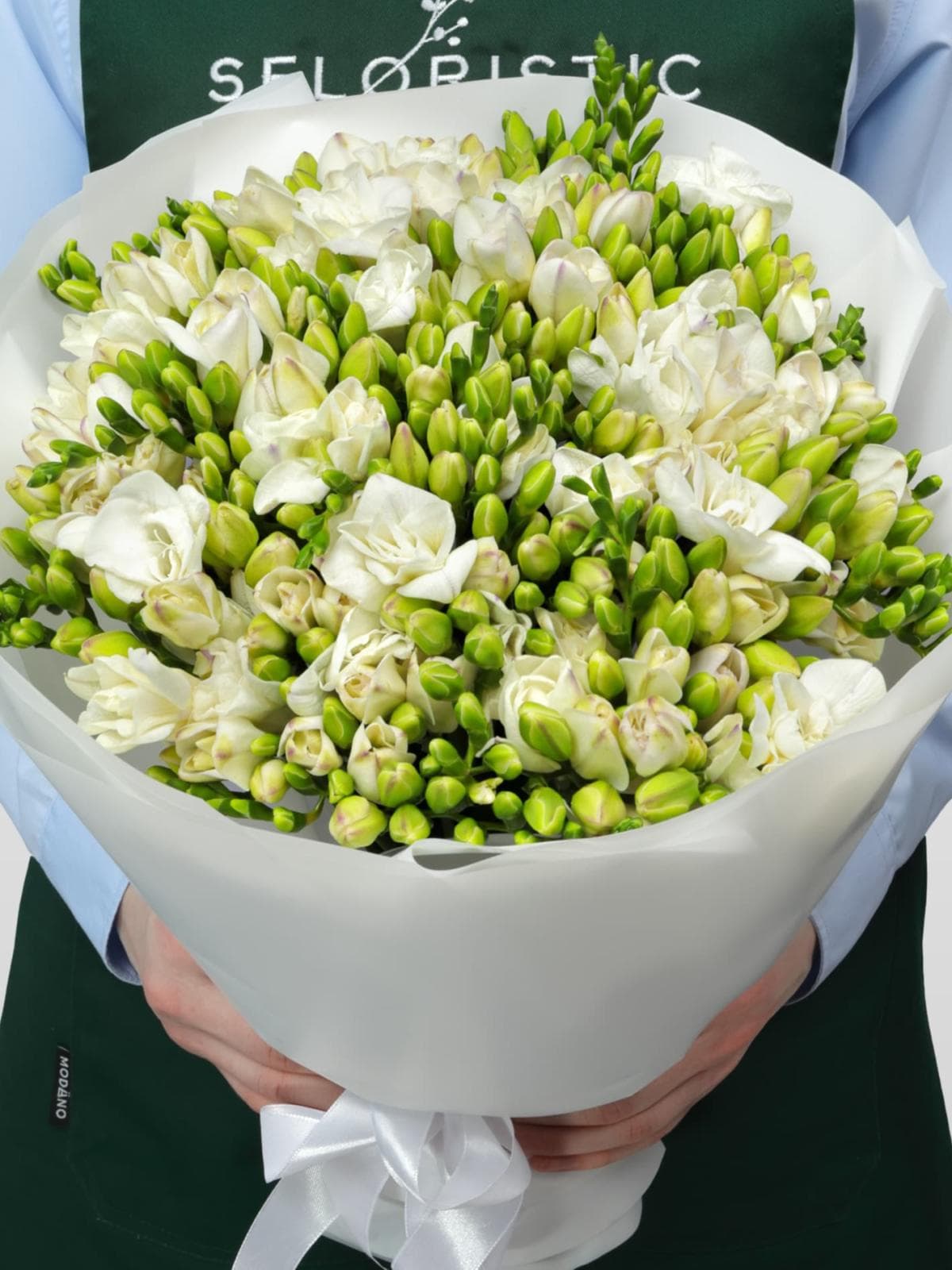 Букет из Белых Фрезий 51 шт «Ванильные сны»