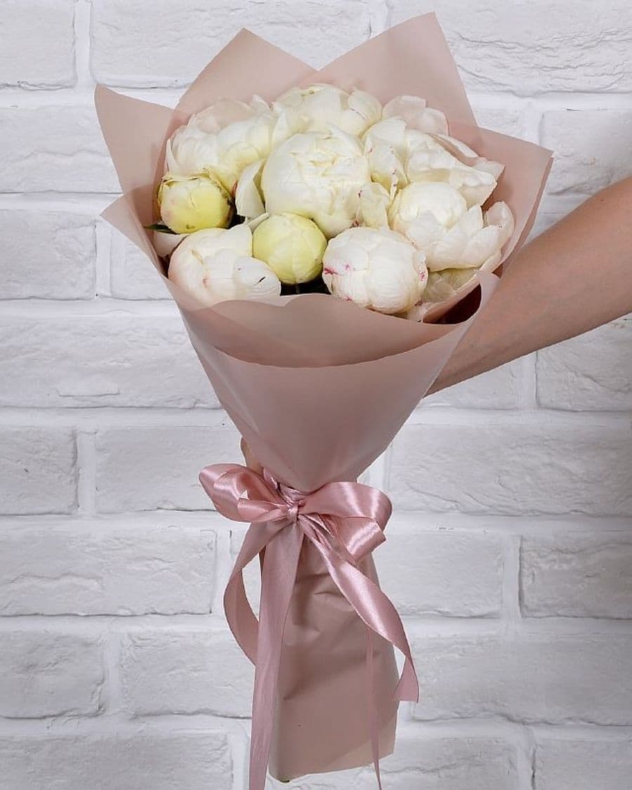 Букет из белых Пионов «Белый ангел» 9шт.