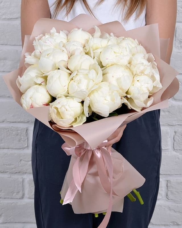 Букет из белых Пионов «Белый ангел» 17шт. Букет из белых Пионов «Белый ангел» 17шт.