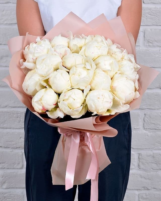 Букет из белых Пионов «Белый ангел» 19шт. Букет из белых Пионов «Белый ангел» 19шт.