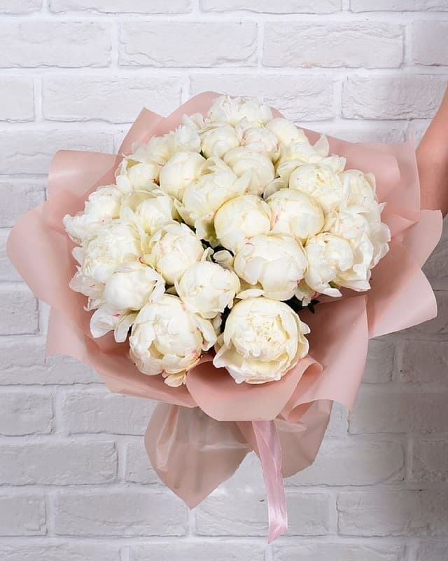 Букет из белых Пионов «Белый ангел» 23шт. Букет из белых Пионов «Белый ангел» 23шт.