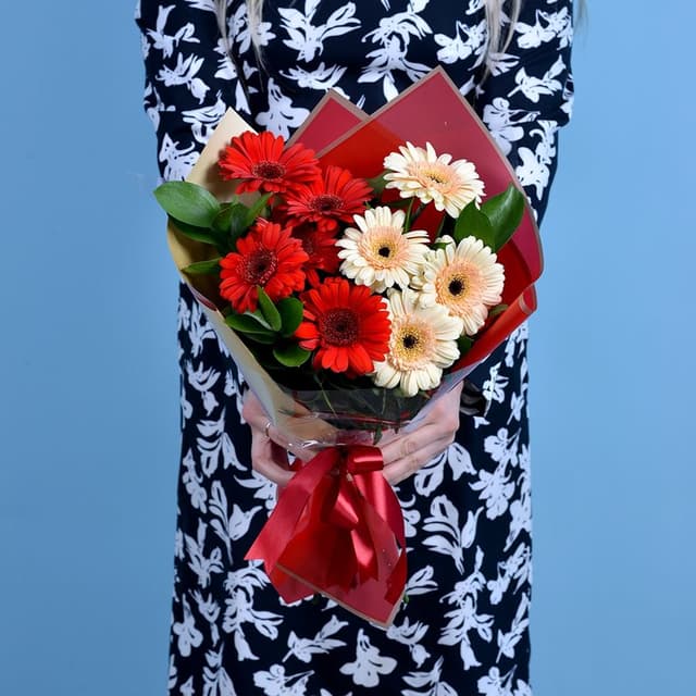 Букет из Гермини «Яркое настроение» Букет из Гермини «Яркое настроение»