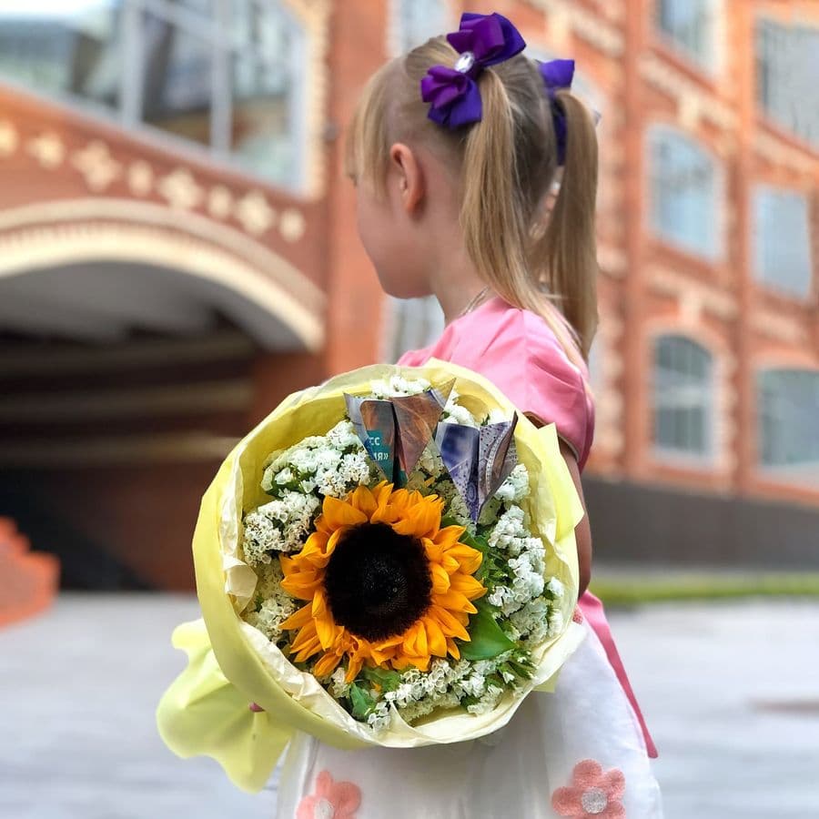 Букет из Подсолнуха и Статицы «Самолетики»