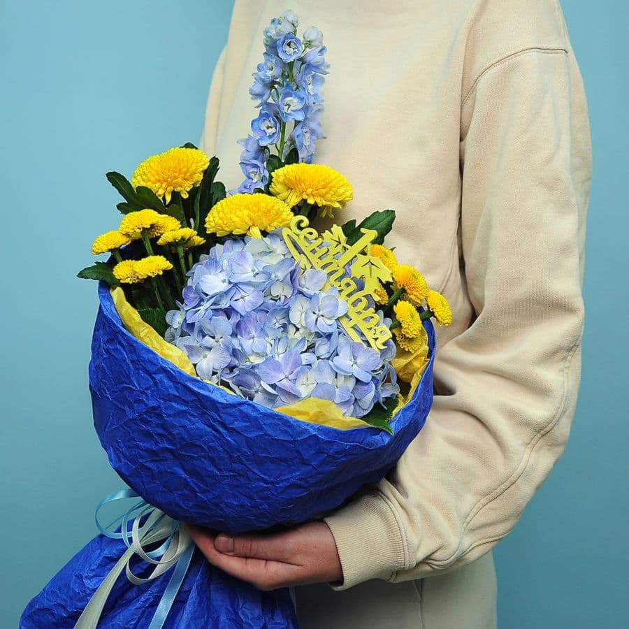 Букет из Гортензии, Хризантемы и Дельфиниума «2-Б»