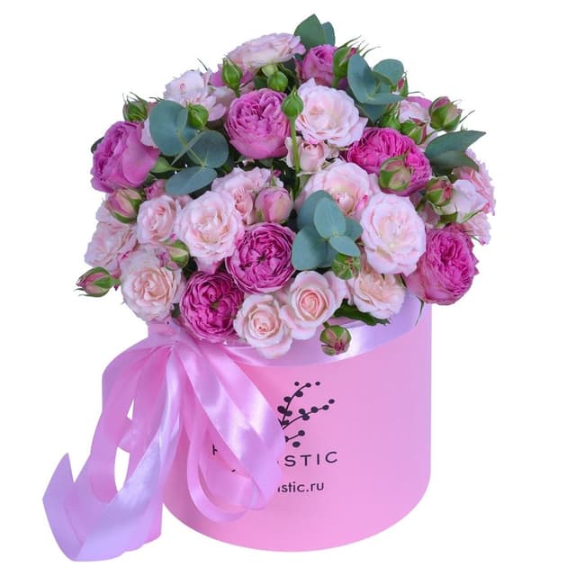 Композиция из Роз в шляпной коробке «Утро перед торжеством» Композиция из Роз в шляпной коробке «Утро перед торжеством»