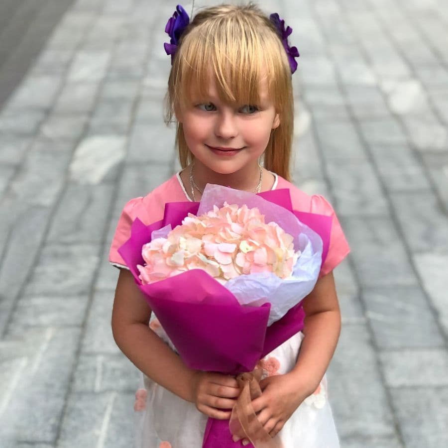 Букет из Розовой Гортензии «Доченьке»