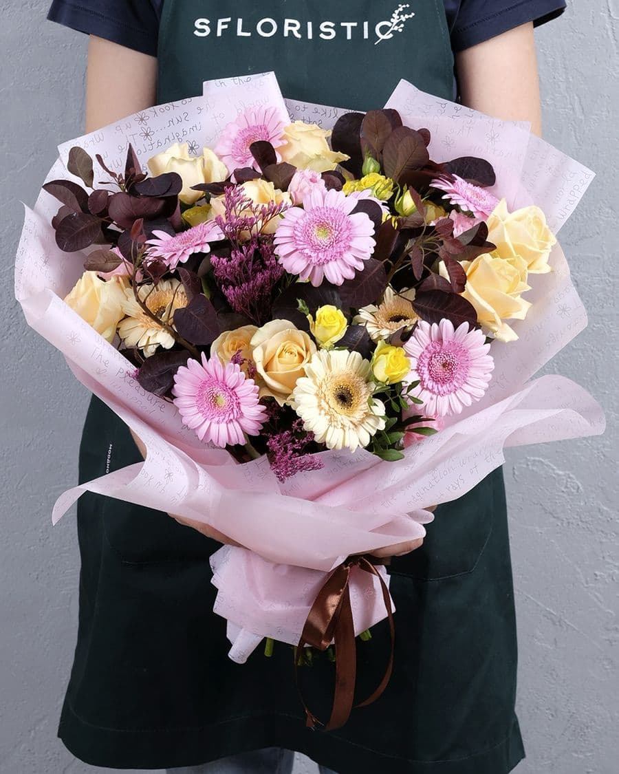 Букет из Гермини и Роз «Осень пестрит»