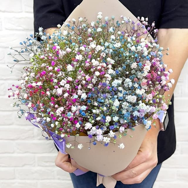 Букет из радужной гипсофилы «Калейдоскоп» Букет из радужной гипсофилы «Калейдоскоп»