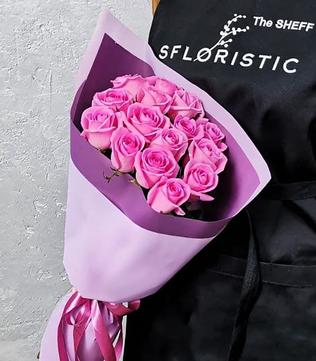 Букет розовых Роза 15 шт 60 см «Ослепительной» Букет розовых Роза 15 шт 60 см «Ослепительной»