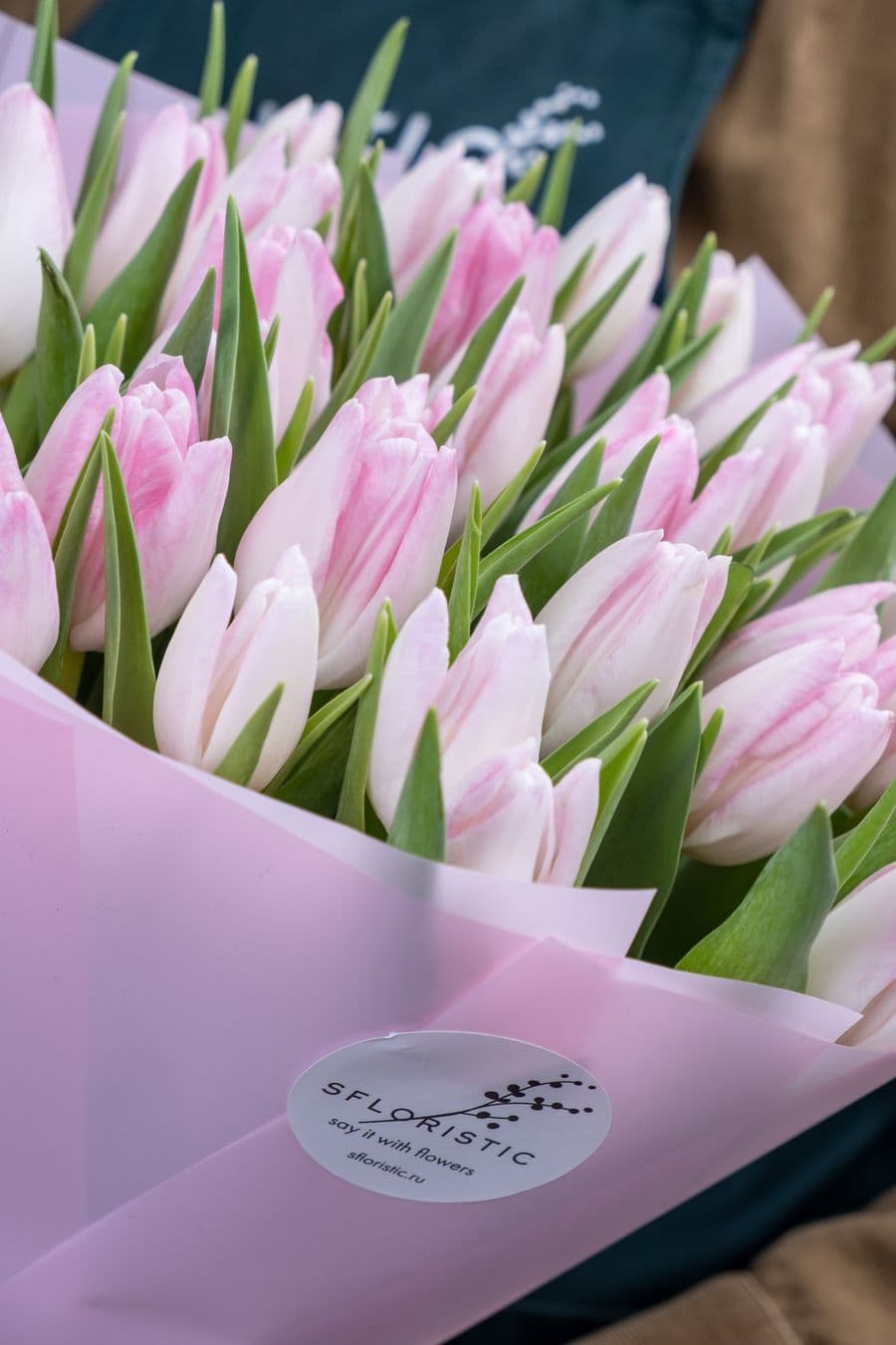 Букет из нежно-розовых Тюльпанов 31 шт «Весенняя нежность»