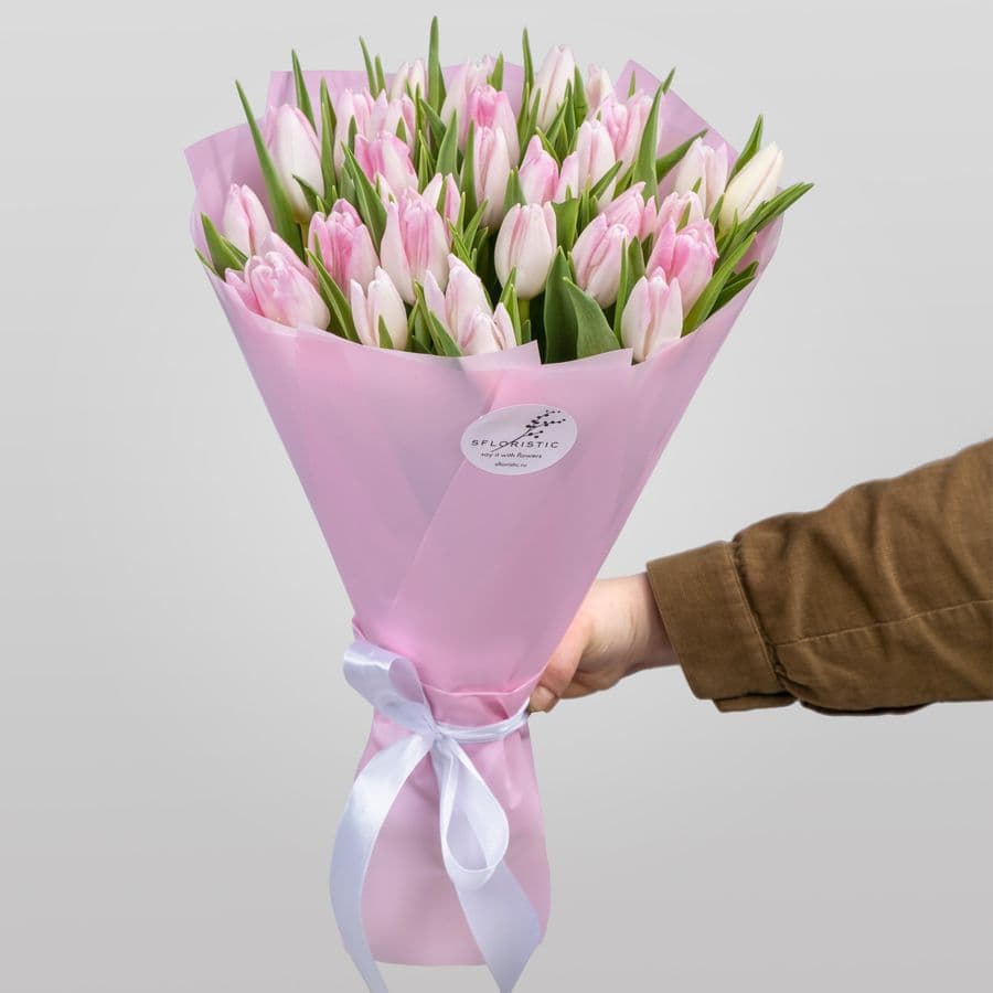 Букет из нежно-розовых Тюльпанов 31 шт «Весенняя нежность»
