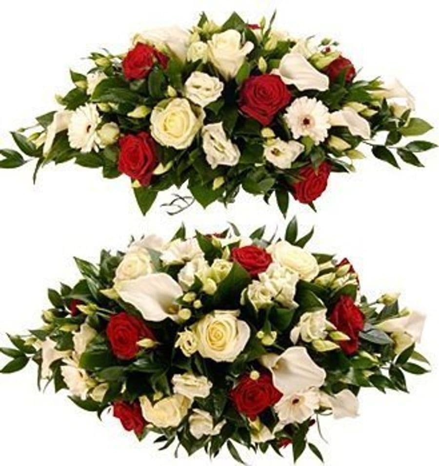 Настольная композиция из Роз, Калл и Лизиантуса «Красный и белый»