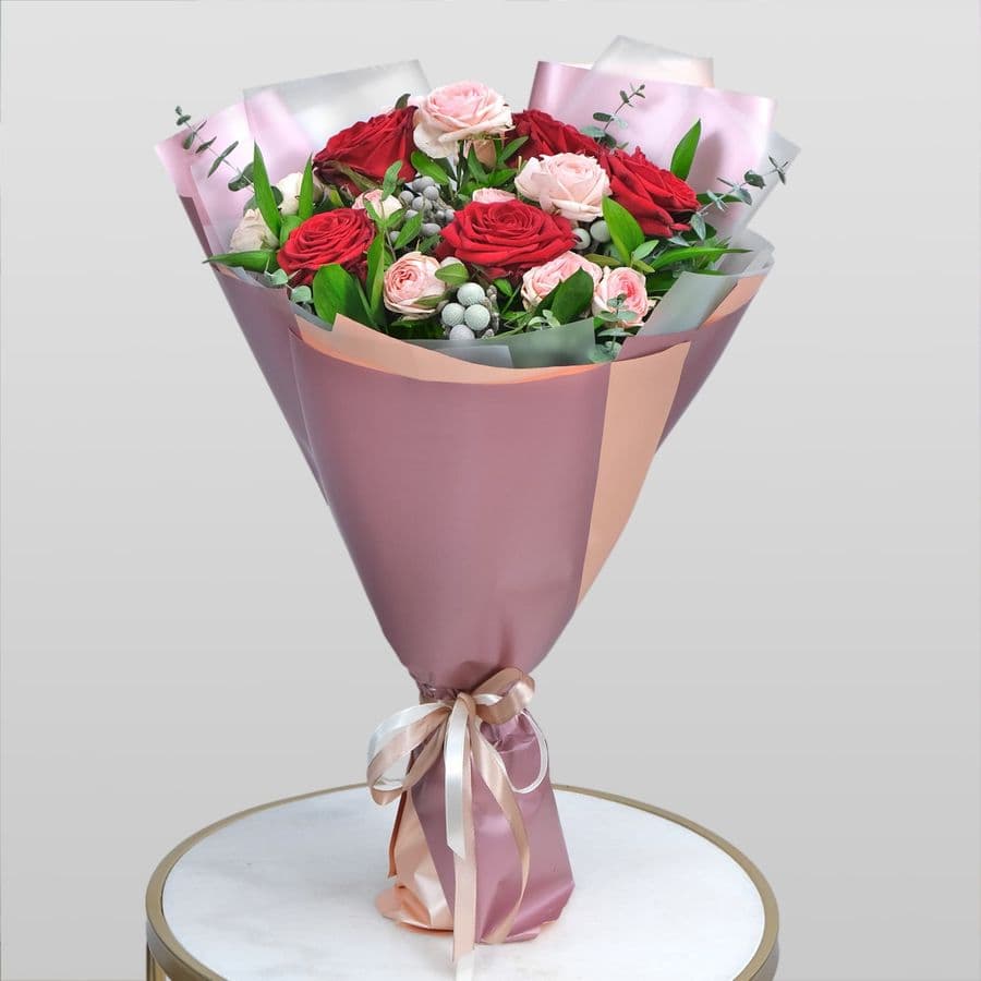 Букет Кустовых Роз «Бруния»