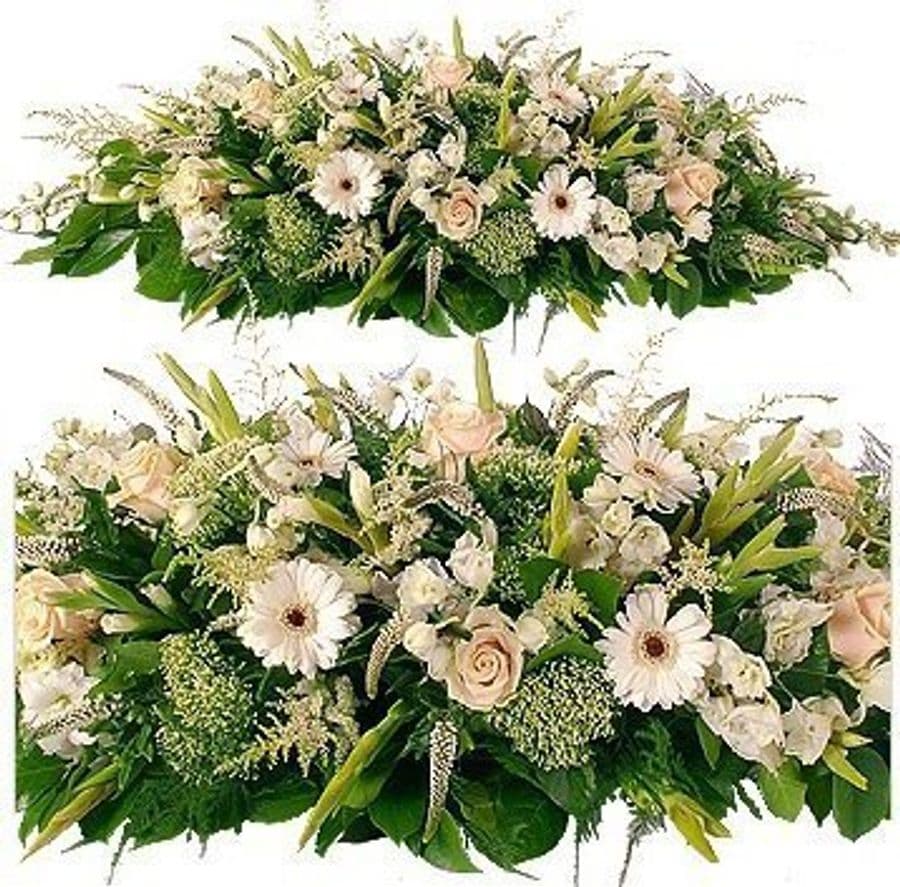 Настольная композиция из Роз, Эустомы и Гербер «Летний урожай»