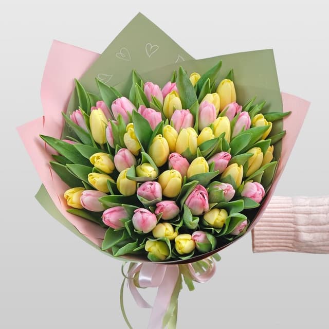 Букет тюльпанов 51 шт «Трепетные чувства» Букет тюльпанов 51 шт «Трепетные чувства»