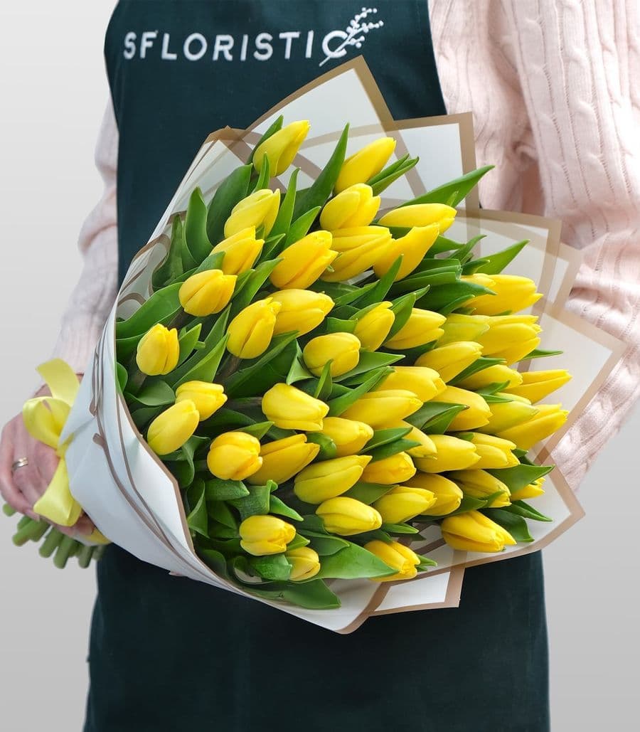Букет из Тюльпанов 51шт «Солнечная улыбка»