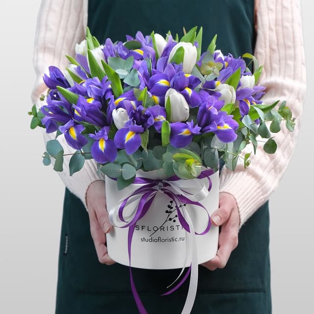 Композиция из Ириса и Тюльпана «Сила Жизни» Композиция из Ириса и Тюльпана «Сила Жизни»