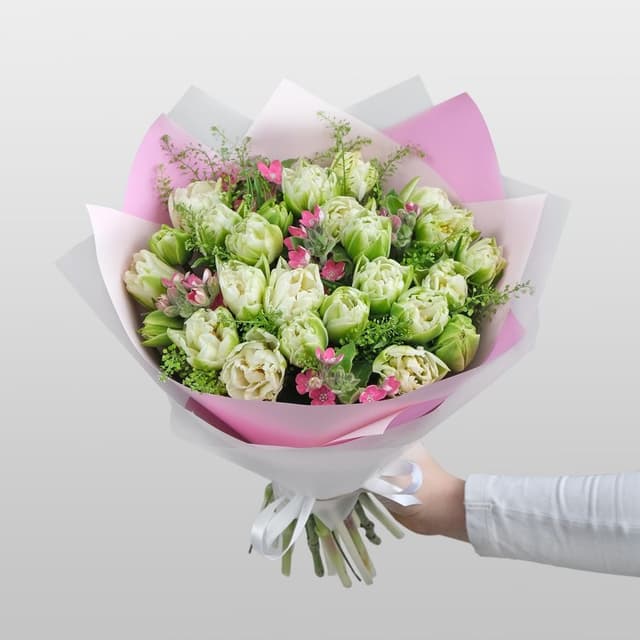 Букет из Пионовидных Тюльпанов и Оксипеталума «Белоснежная Весна» Букет из Пионовидных Тюльпанов и Оксипеталума «Белоснежная Весна»