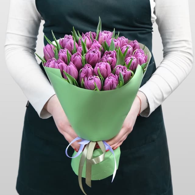 Букет из Тюльпанов 25 шт «Фиолетовая Любовь» Букет из Тюльпанов 25 шт «Фиолетовая Любовь»