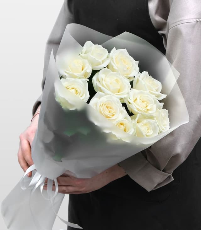 Букет белых Роз 60 см «Белоснежная Красота» Букет белых Роз 60 см «Белоснежная Красота»