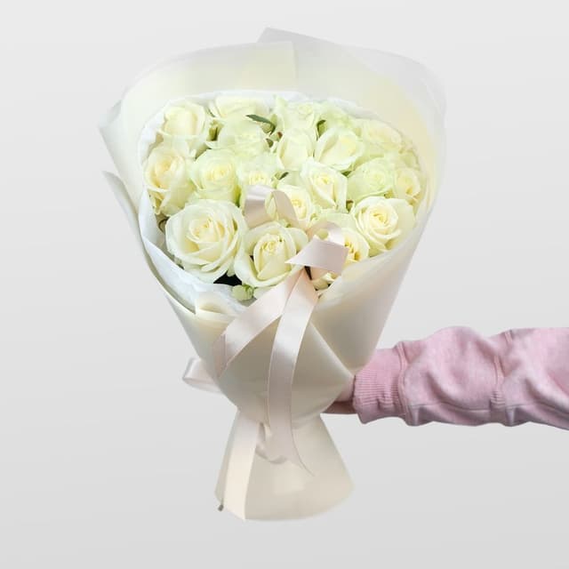 Букет из белых Роз 60 см «Жемчужная радость» Букет из белых Роз 60 см «Жемчужная радость»