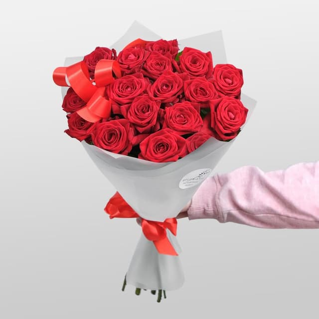 Букет из красных Роз 60 см «Артемида» Букет из красных Роз 60 см «Артемида»