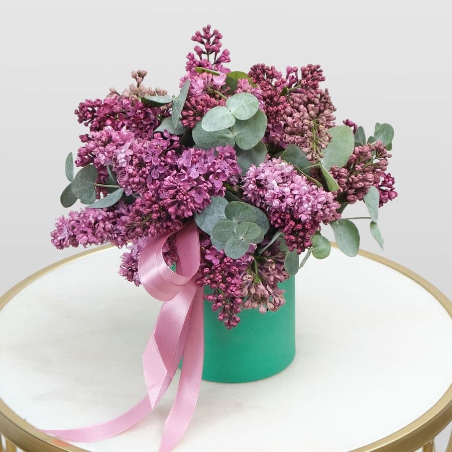 Композиция из Сирени «Виктория» с эвкалиптом